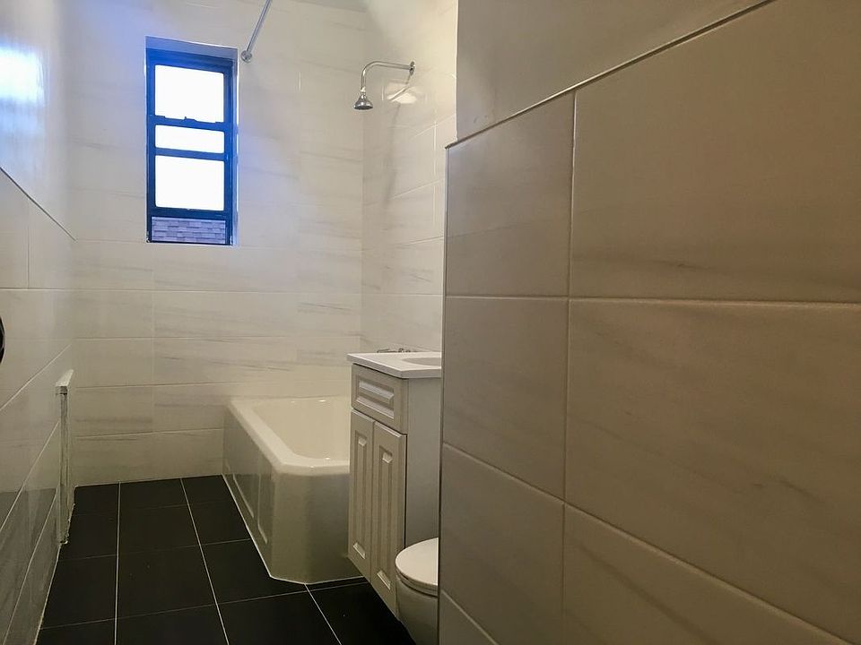 2nd image of 1901 Avenue N