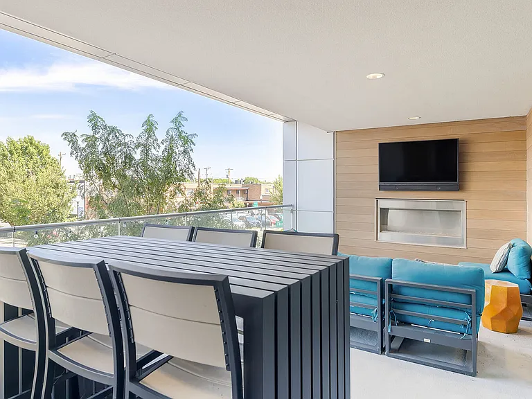 The Vue — Photo 21