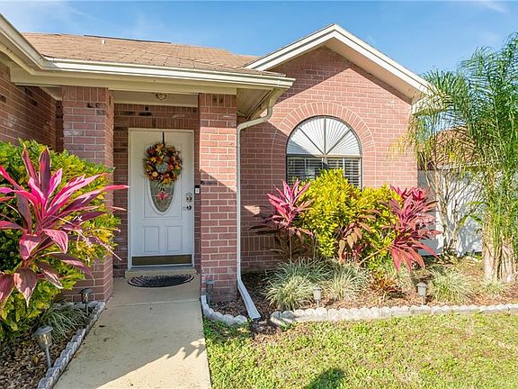 3rd image of 12843 Coverdale Dr