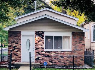 2101 W Marquette Rd, Chicago, IL 60636