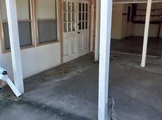 1045 Burkshire Dr, Corpus Christi, TX 78412