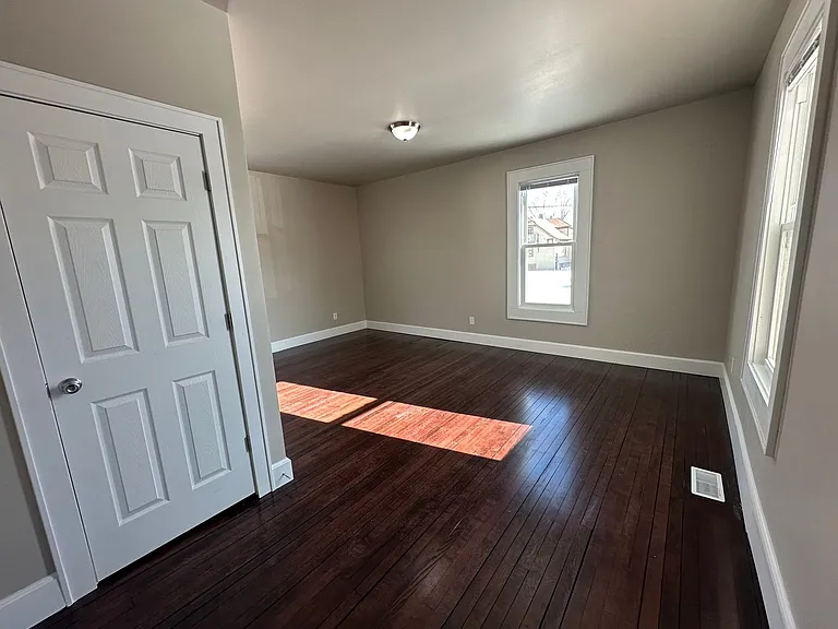 3860 N 19th Pl — Photo 20