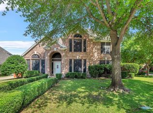 2816 Bremen Dr, Hurst, TX 76054