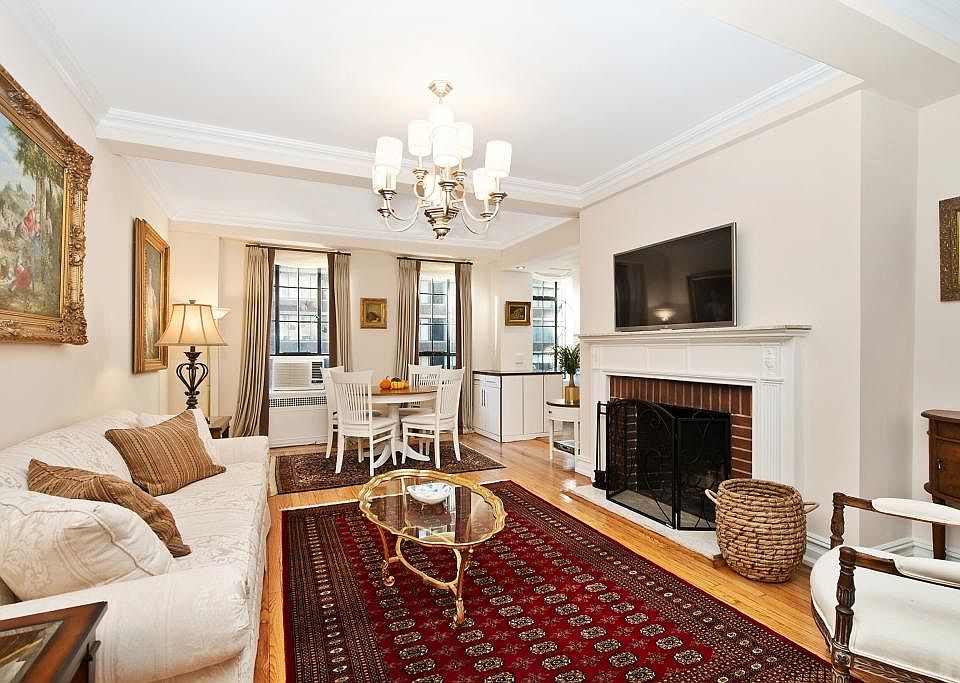 1st image of 333 W 56th St APT 6A