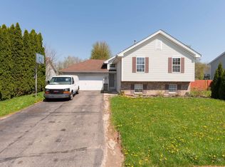5696 Heidi Dr, Rockford, IL 61109