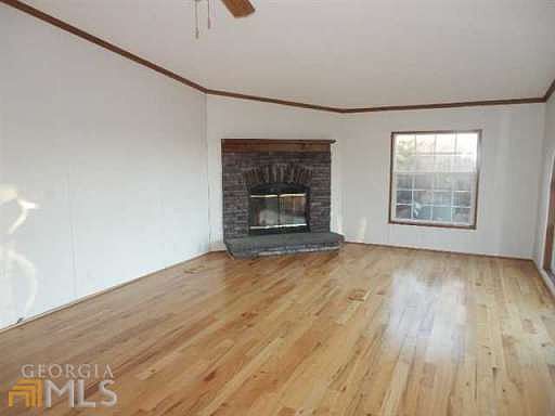 3rd image of 510 Shenandoah Dr