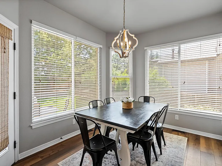 3043 W 109th Pl — Photo 10