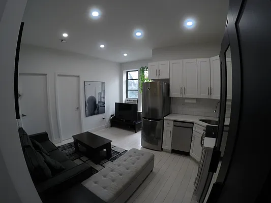 Rented by (DNE Legacy) BH Realty NYC, LLC | media 5