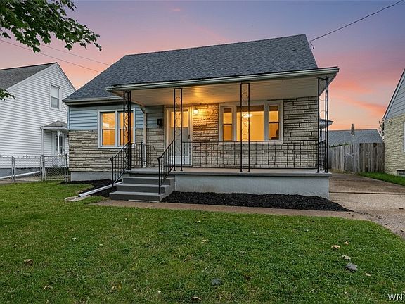 2nd image of 3644 Ferry Ave