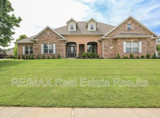 5602 S Bent Tree Dr, Rogers, AR 72758