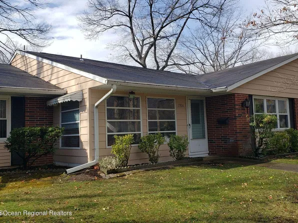 178A Sterling Court, Lakewood, NJ 08701