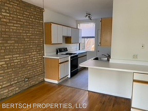 3rd image of 1234 W Carmen Ave #1A