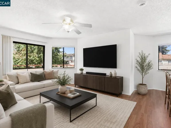 5065 Valley Crest Dr APT 242, Concord, CA 94521