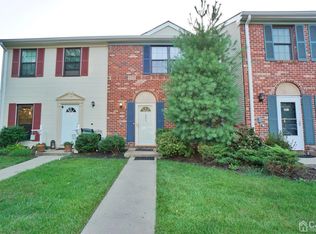 484 Danbury Ln, East Brunswick, NJ 08816