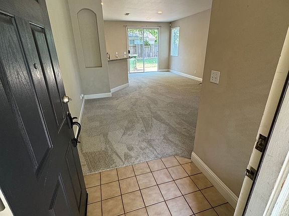 4th image of 2500 Babson Dr