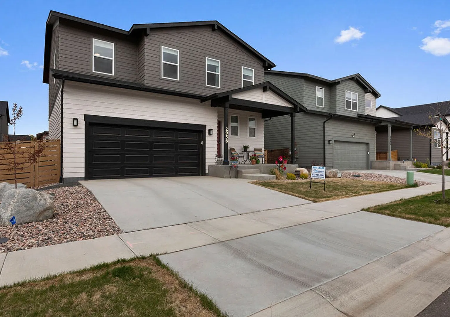 3 Bedroom Home in the Beautiful Mosaic Neighborhood — Photo 2