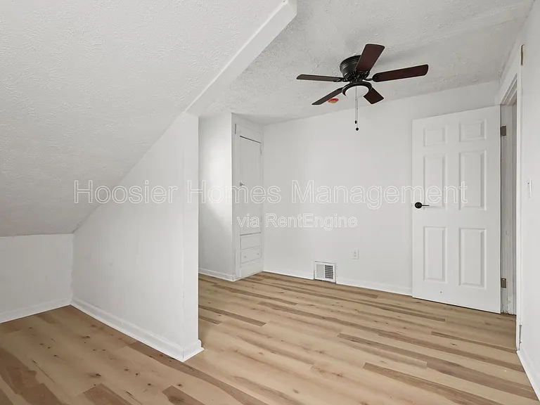 822 N Bradley Ave #822 — Photo 18