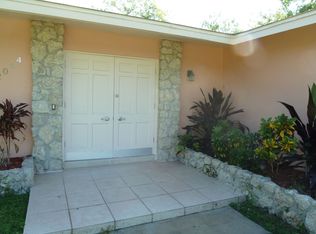 2064 42nd St SW, Naples, FL 34116