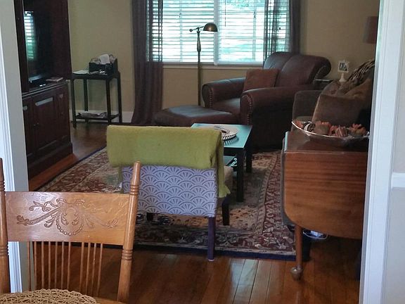 Living Room facing front