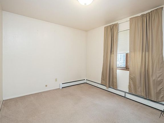 5th image of 88 F St #Up
