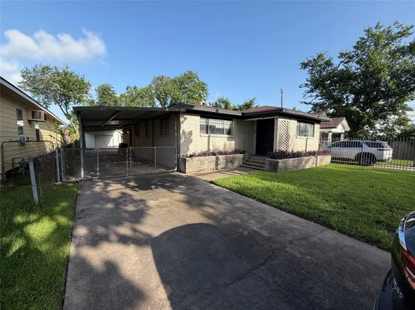 2627 Stevens St, Houston, TX 77026