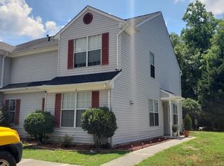 4 Creekpoint Cv, Newport News, VA 23603