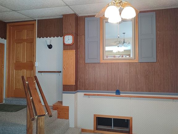 5th image of 325 State St