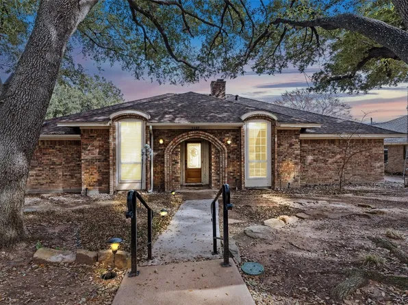 3409 Ainsworth Ct, Arlington, TX 76016