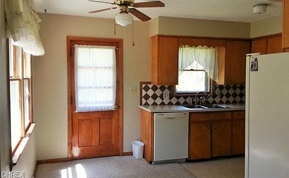 3rd image of 4180 Woodedge Blvd