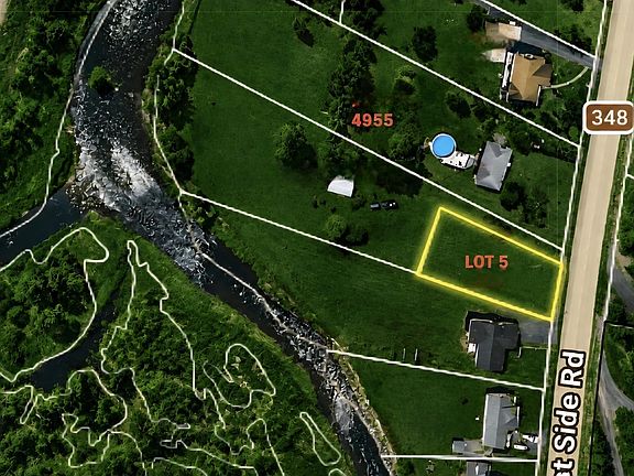 2nd image of 5 E River Rd
