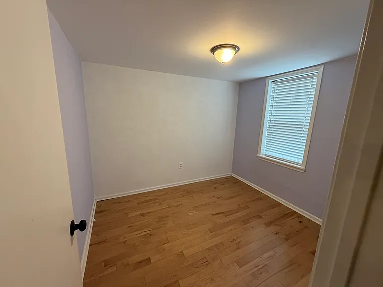 2143 E Sergeant St — Photo 9