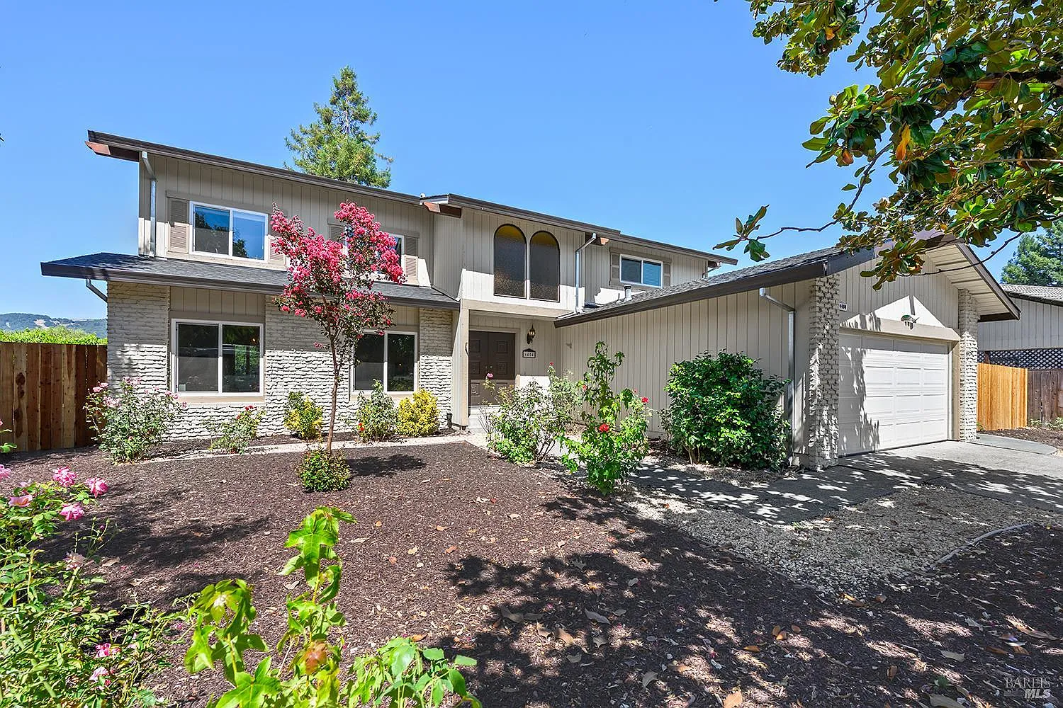4404 Hollingsworth Circle - Photo 1