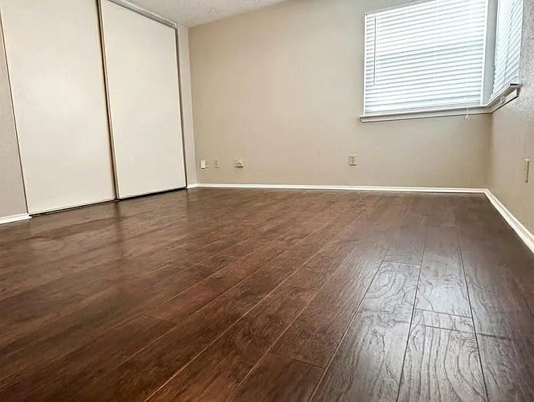 9302 Golden Sunshine Dr — Photo 7