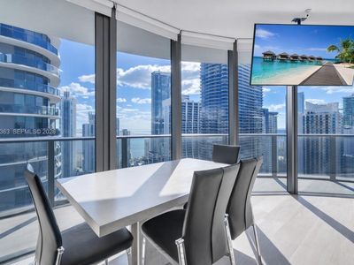 55 SW 9th St APT 3703, Miami, FL, 33130