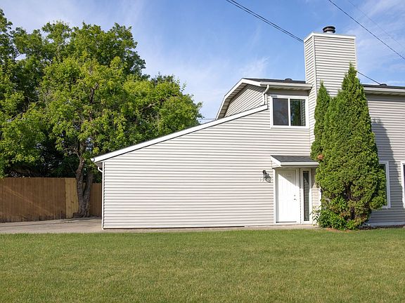 4th image of 1708 20th Ave S #1708