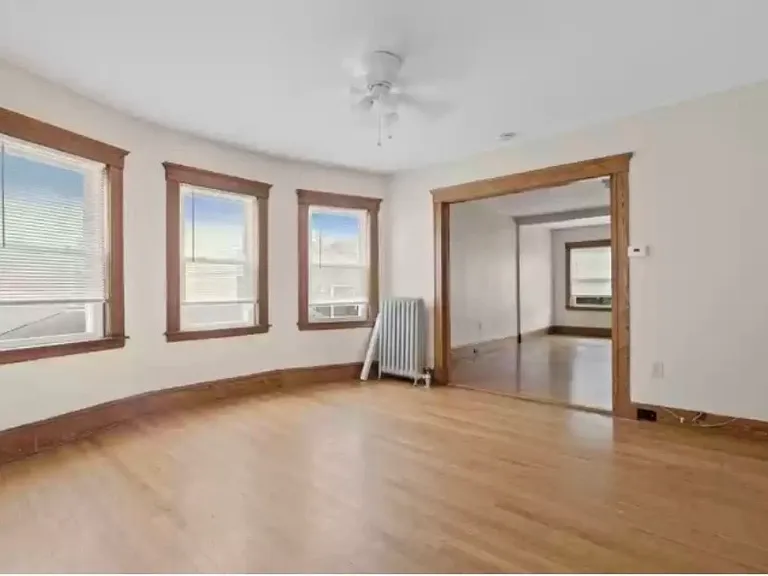 17 Ring Ave #2A — Photo 1