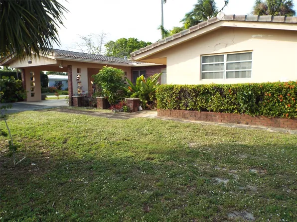 2001 NE 43rd Street, Oakland Park, FL 33308