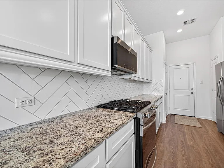 5703 Foggy Vine Ct — Photo 16