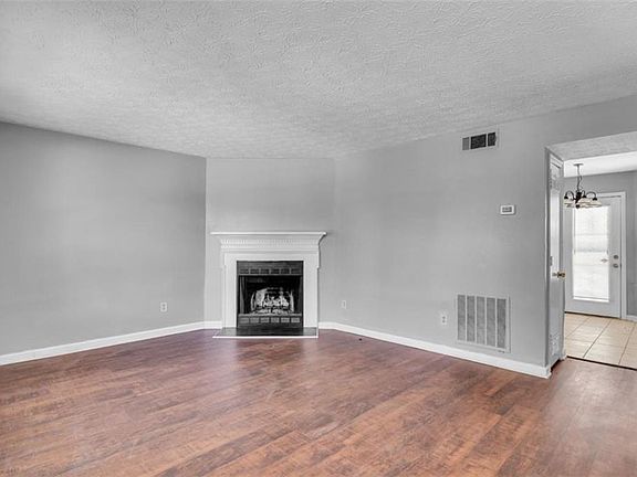 2nd image of 2986 Kenville Ln