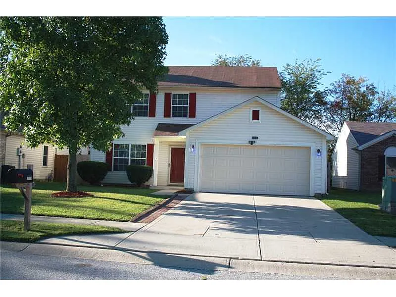 8419 Country Club Blvd photo 1
