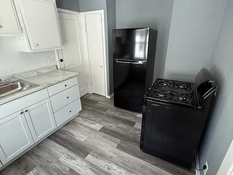 15005 Lucknow Ave — Photo 4