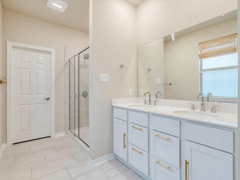 133 Papaya Dr — Photo 3