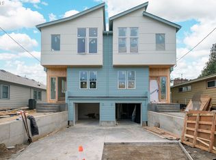 6568 SE Ivon St, Portland, OR 97206