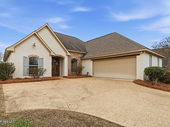 2nd image of 508 Springhill Xing