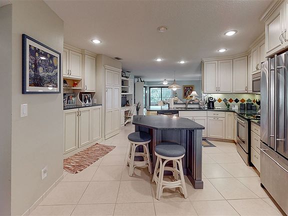 4th image of 312 Aegean Vista Way