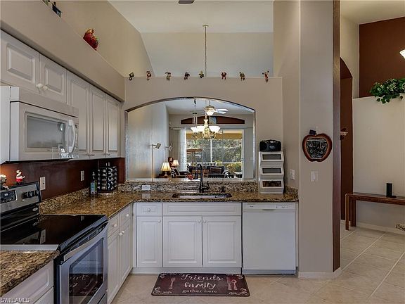 2nd image of 8255 Ibis Cove Cir #A-130