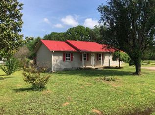 225 Wild Rose Ln, Savannah, TN 38372