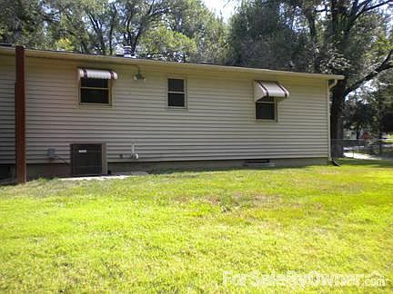 4th image of 712 Garfield St
