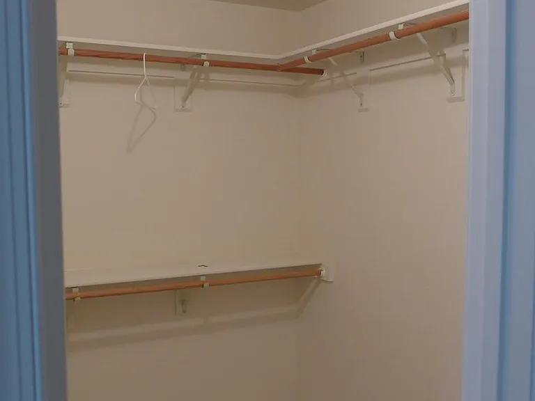 10008 Manor Pl — Photo 25
