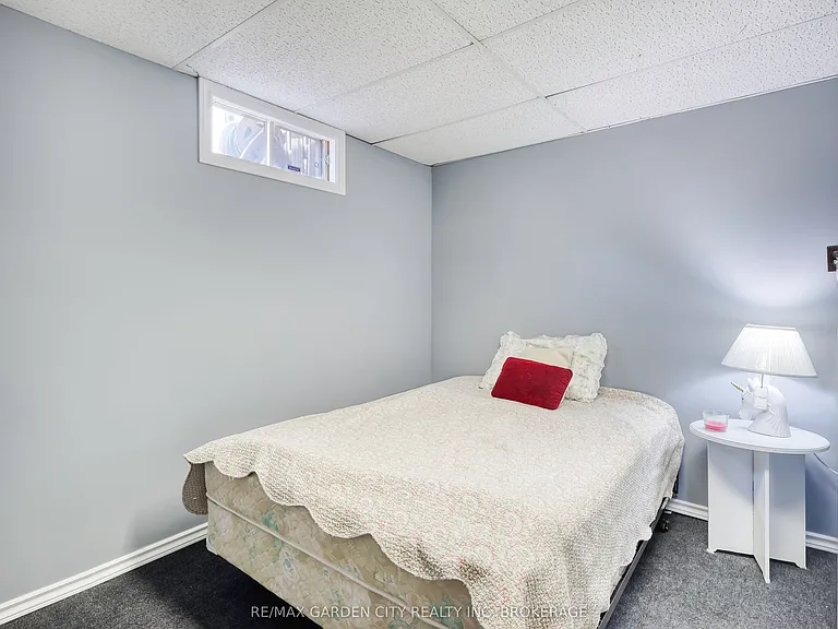 38 Cypress St #LOWER — Photo 15